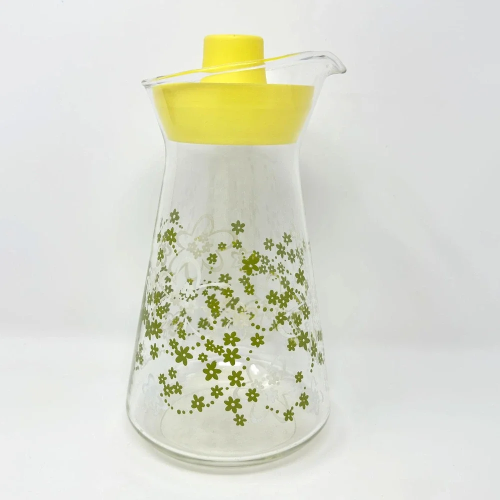 Pyrex Crazy Daisy Spring Blossom Juice Carafe Pitcher w Lid Green & White *Read